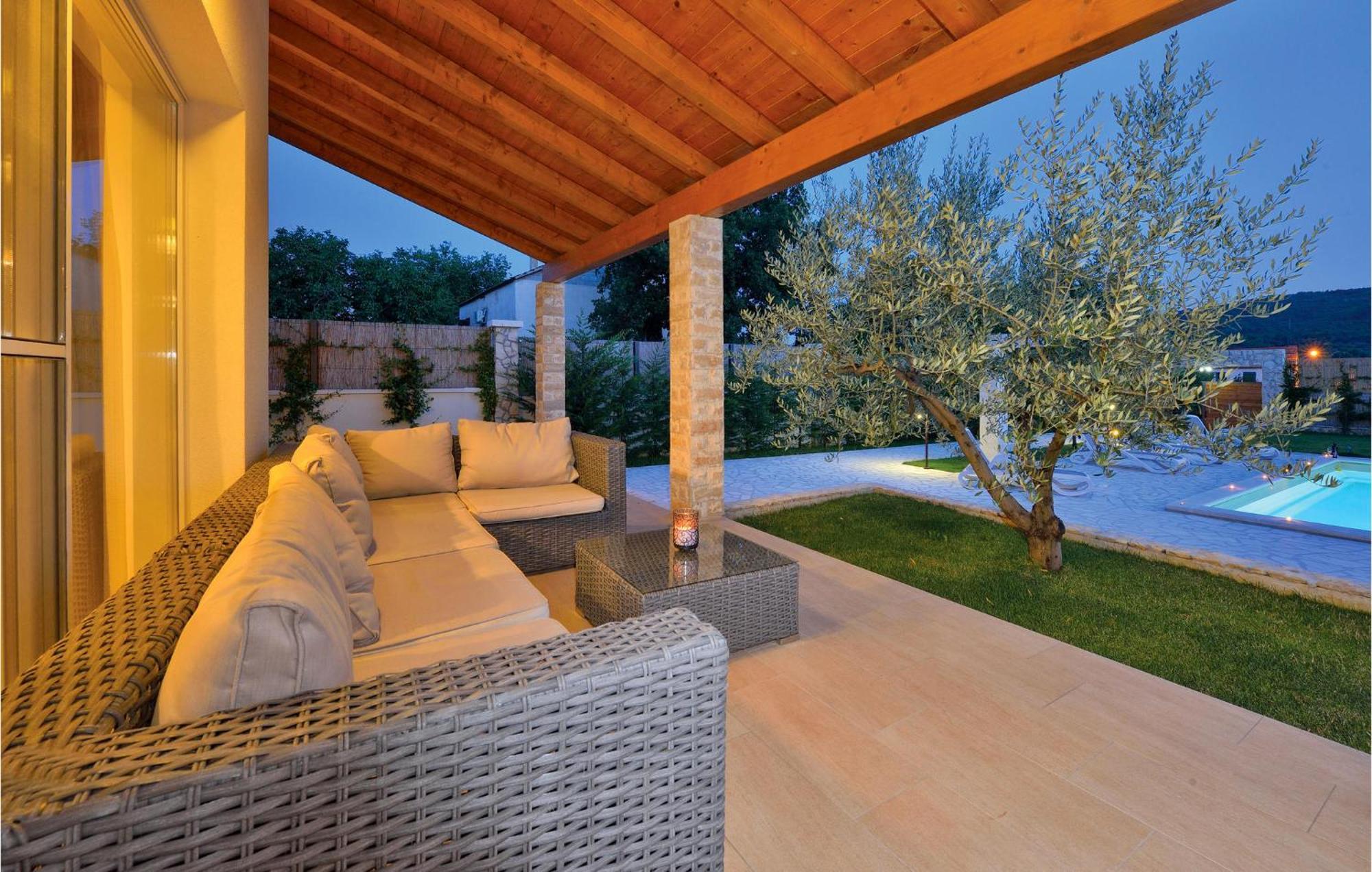 Lovely Home In Sibenik With Wifi Εξωτερικό φωτογραφία