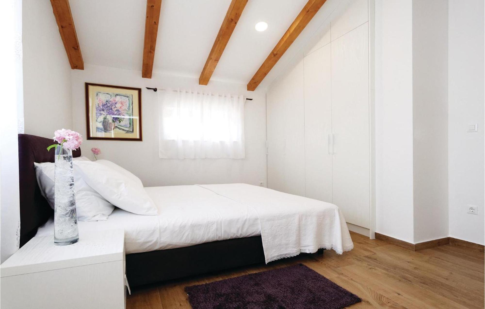 Lovely Home In Sibenik With Wifi Εξωτερικό φωτογραφία