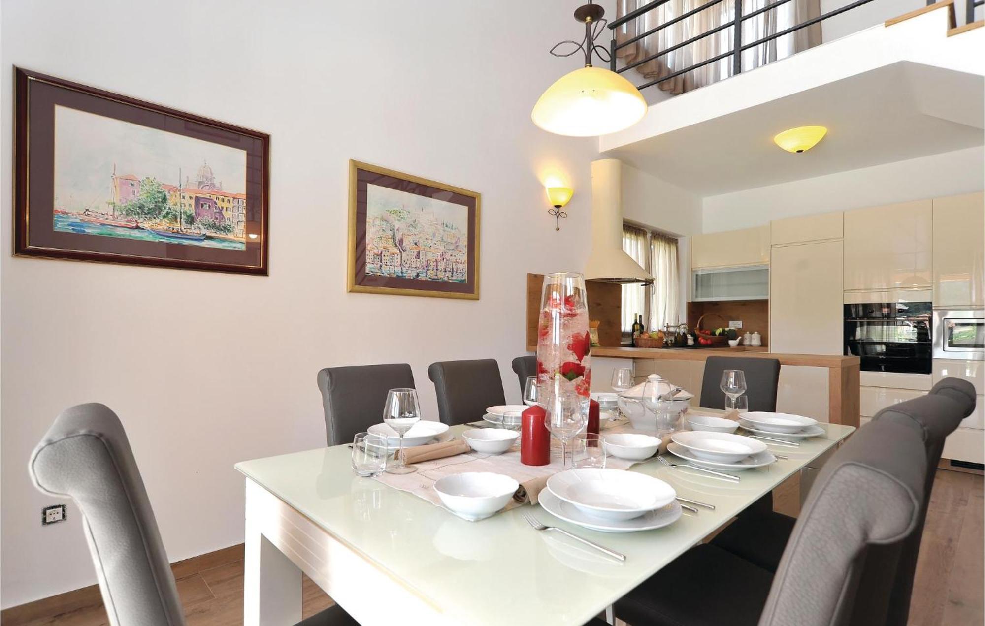 Lovely Home In Sibenik With Wifi Εξωτερικό φωτογραφία