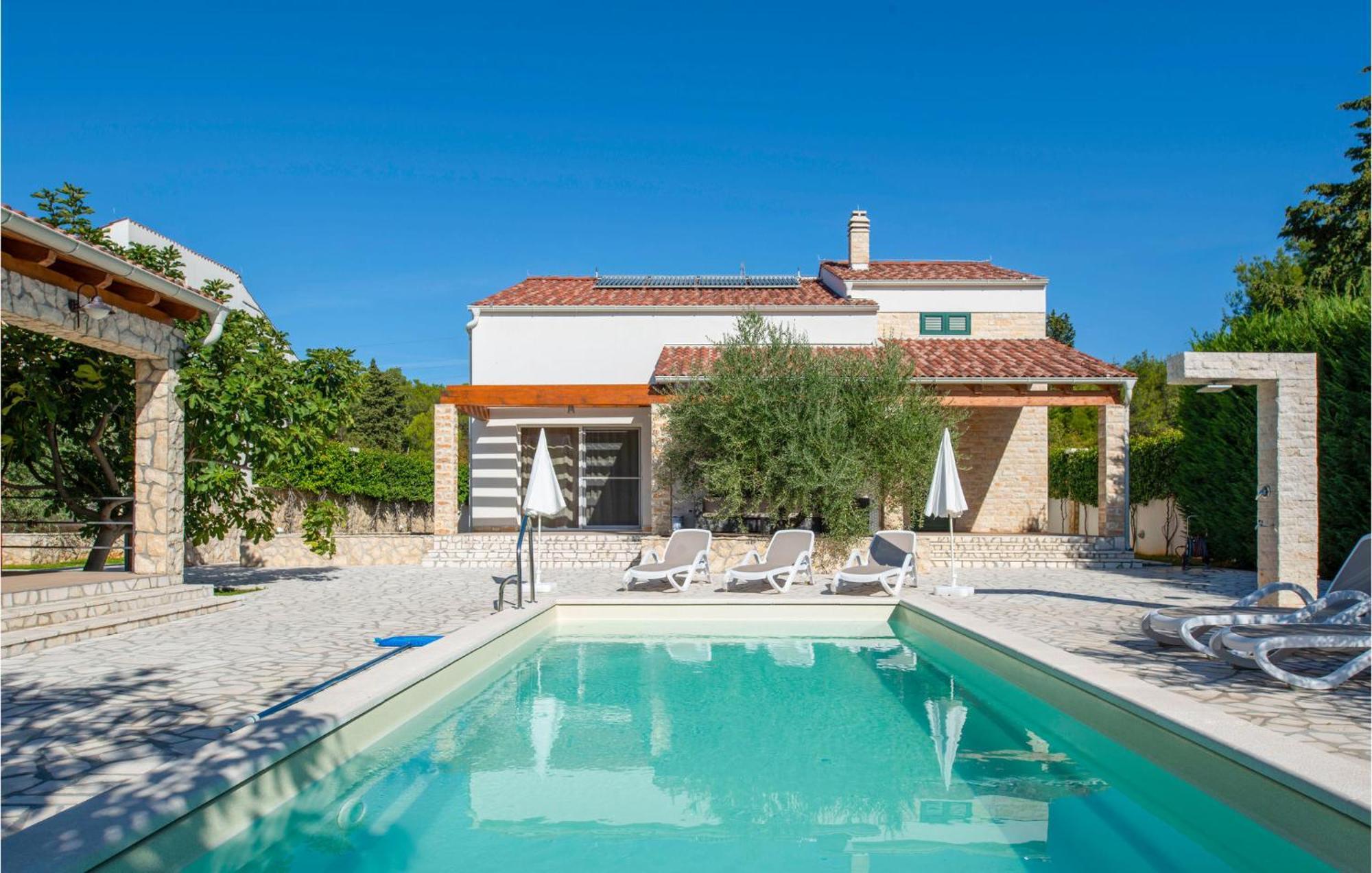 Lovely Home In Sibenik With Wifi Εξωτερικό φωτογραφία