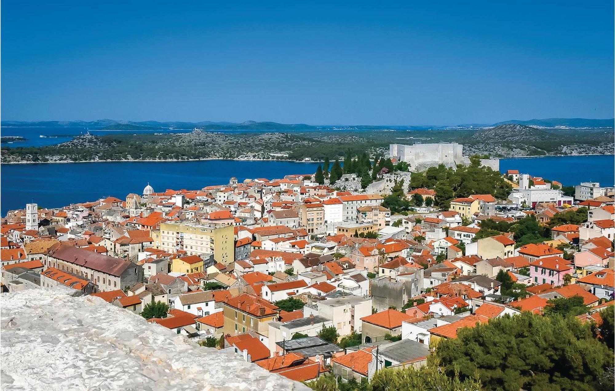 Lovely Home In Sibenik With Wifi Εξωτερικό φωτογραφία
