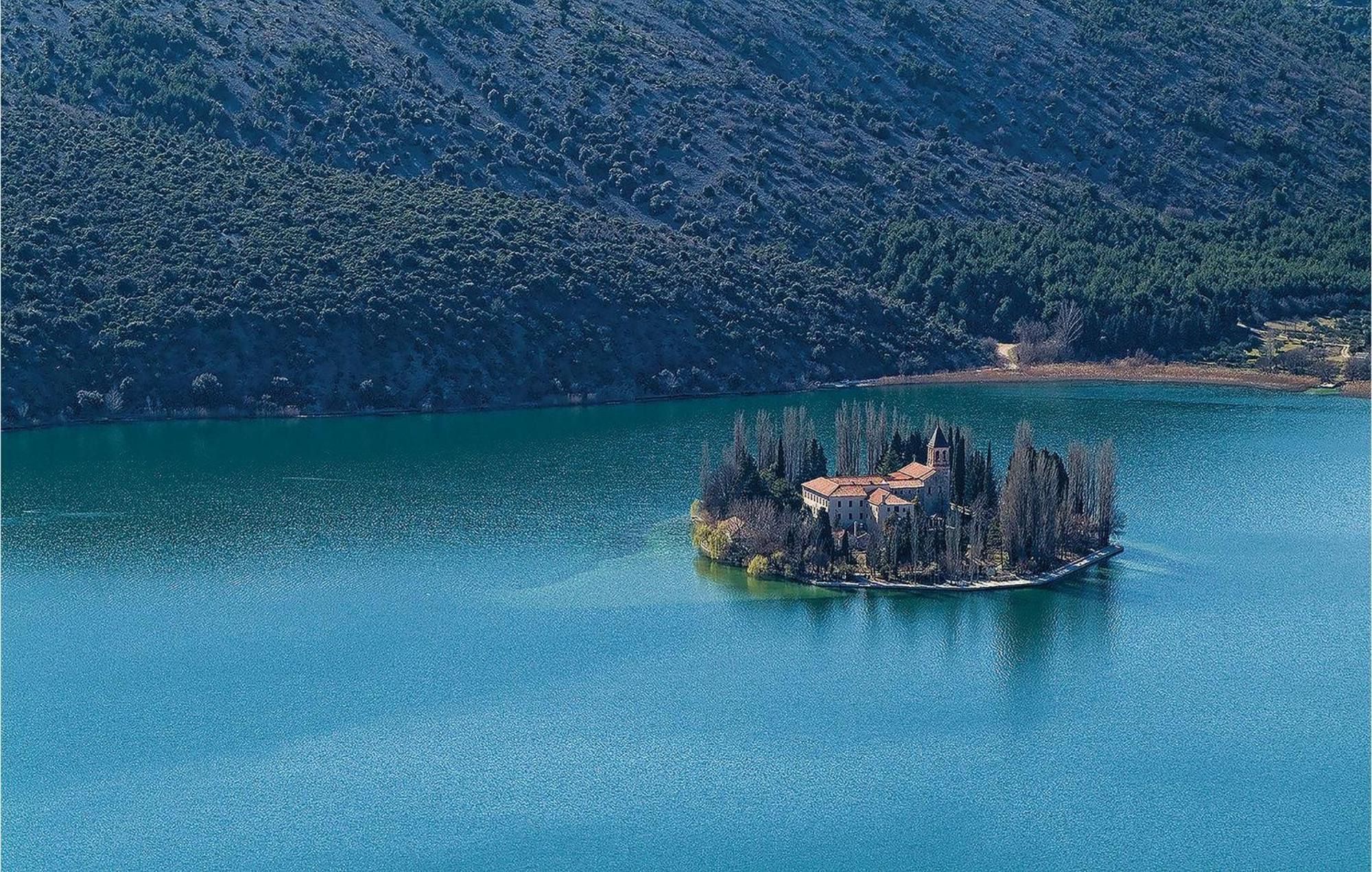 Lovely Home In Sibenik With Wifi Εξωτερικό φωτογραφία